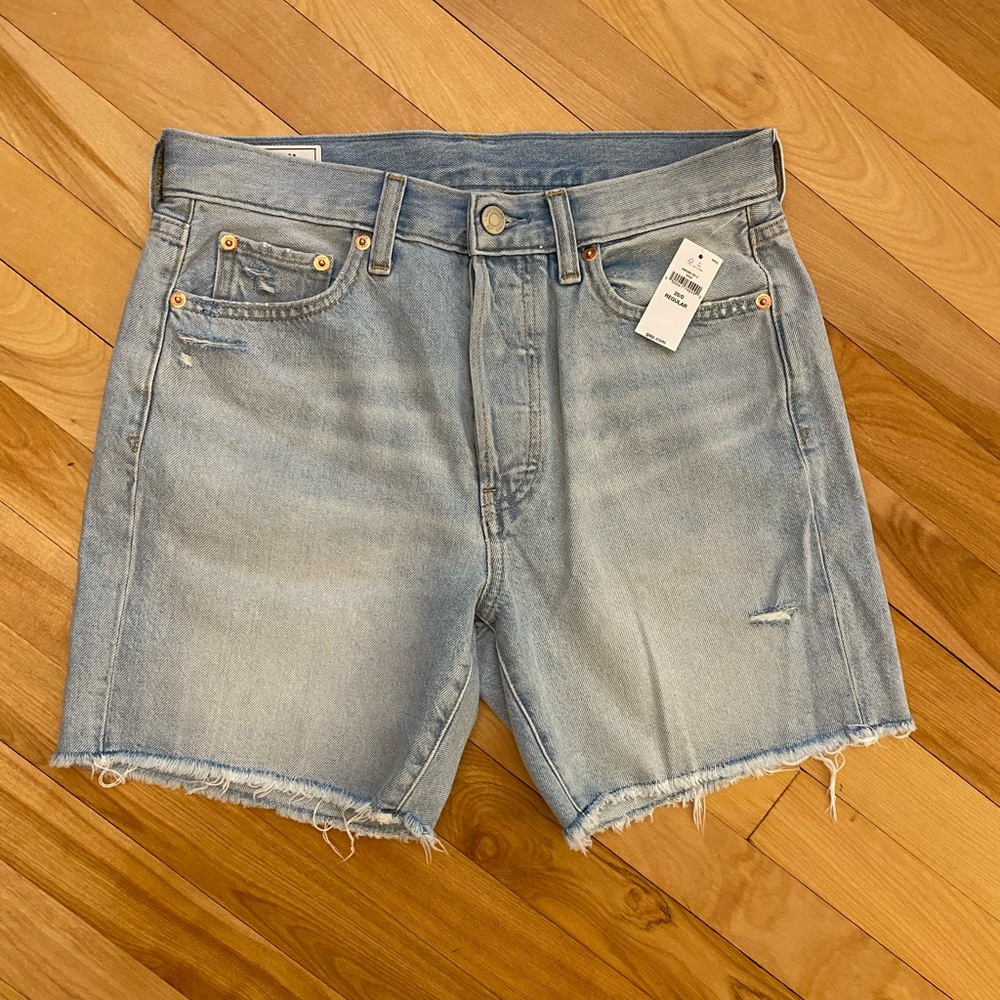 NWT Gap denim boyfriend mid rise cutoff short 25 O 100% cotton
